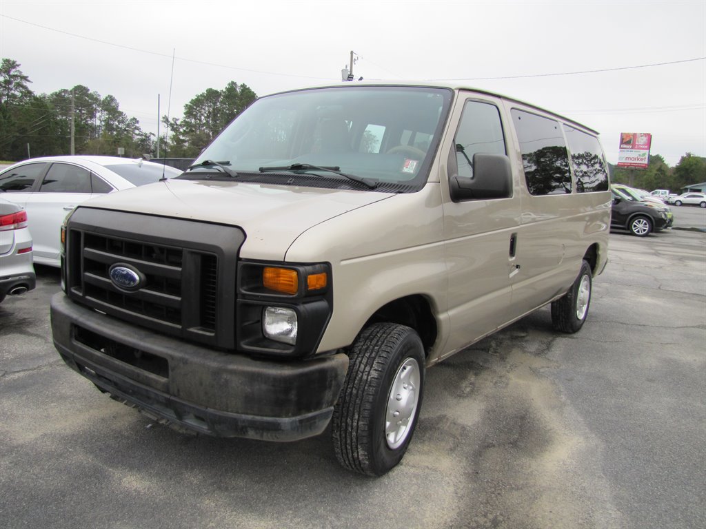 2012 Ford E-Series Econoline Wagon