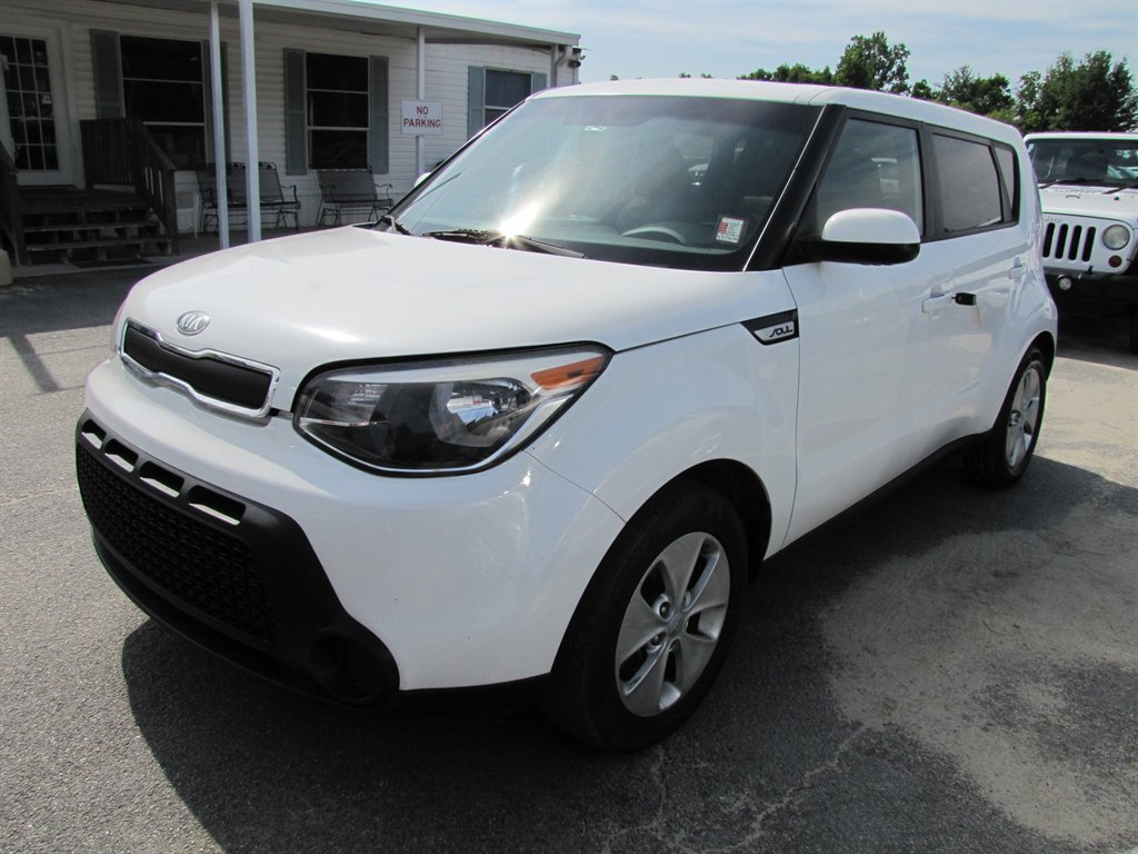 2016 Kia Soul Base's photo