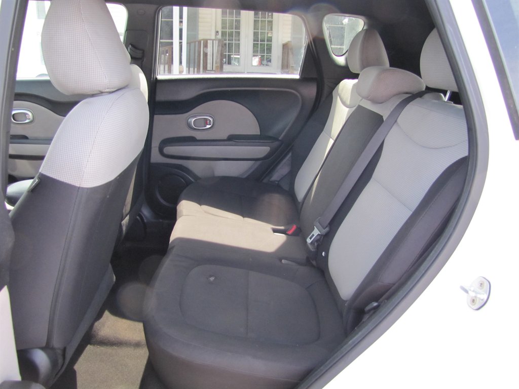 Kia Soul photo 7