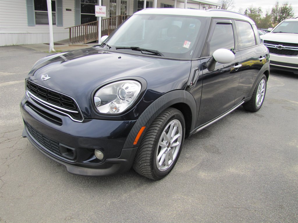 2015 MINI Countryman Countryman S's photo