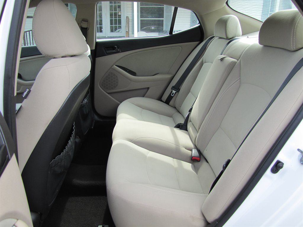 Kia Optima photo 8