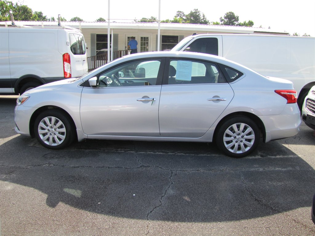 Nissan Sentra photo 6