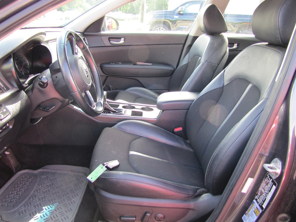 Kia Optima photo 8