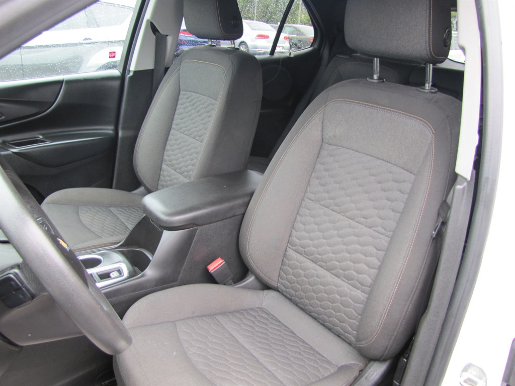 Chevrolet Equinox photo 11