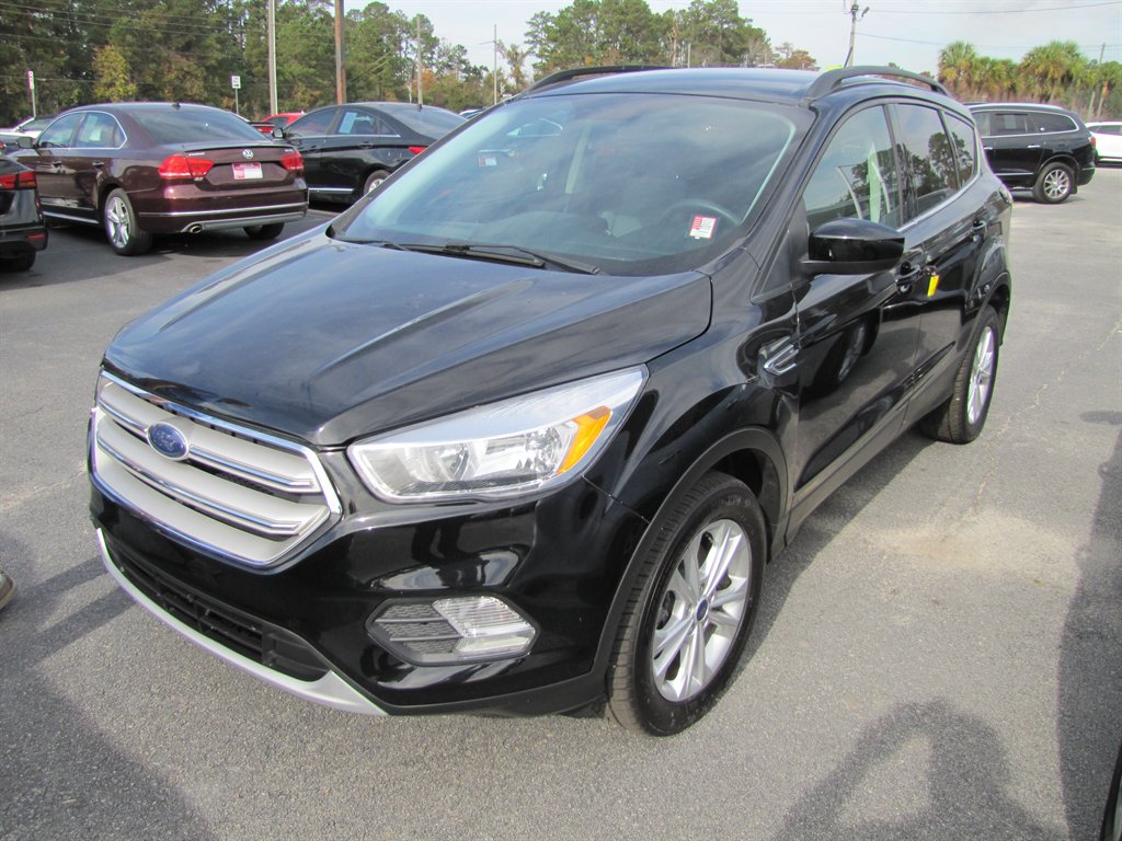 2018 Ford Escape SE's photo