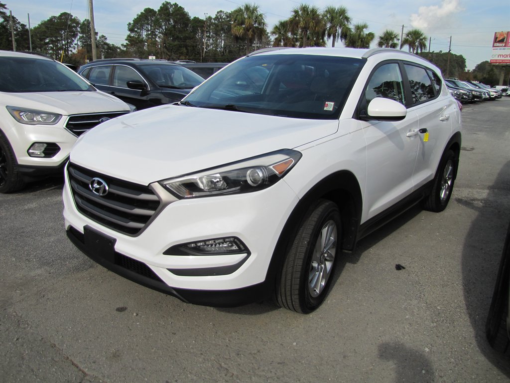 2016 Hyundai Tucson SE