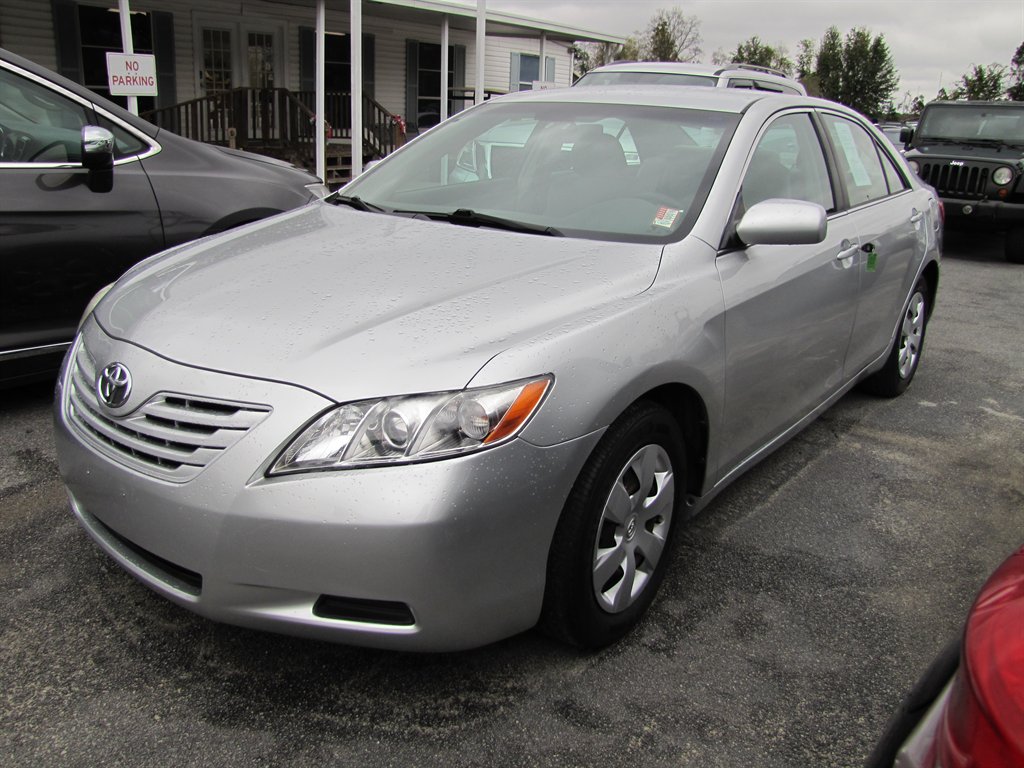 2007 Toyota Camry LE's photo