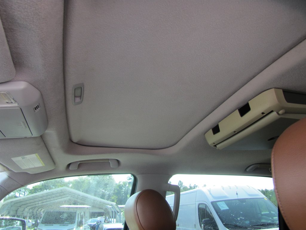 Toyota Tundra photo 12
