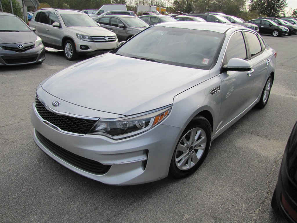 2017 Kia Optima LX