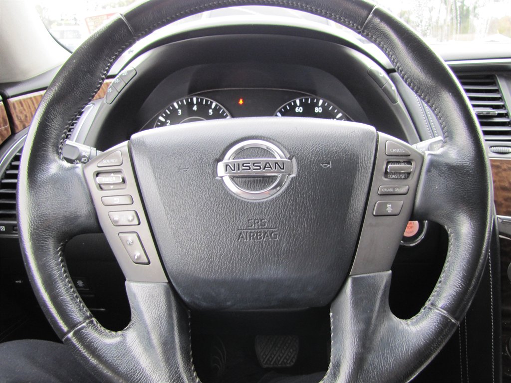Nissan Armada photo 18