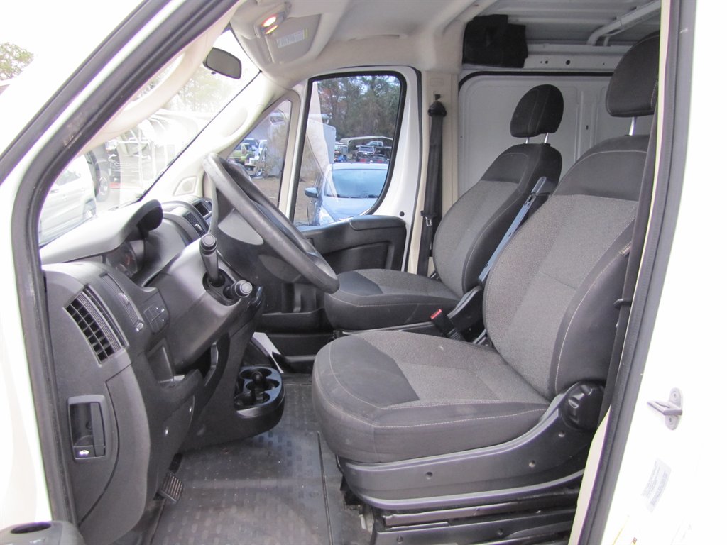 Ram 1500 ProMaster Vans photo 7