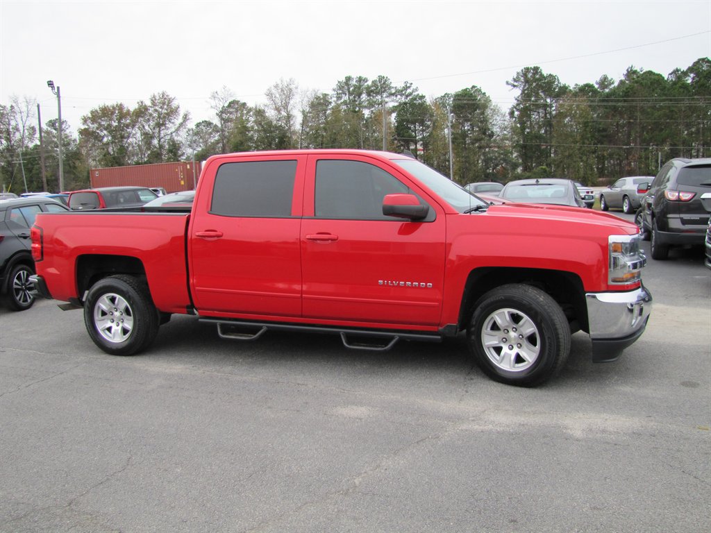 Chevrolet Silverado 1500 photo 4