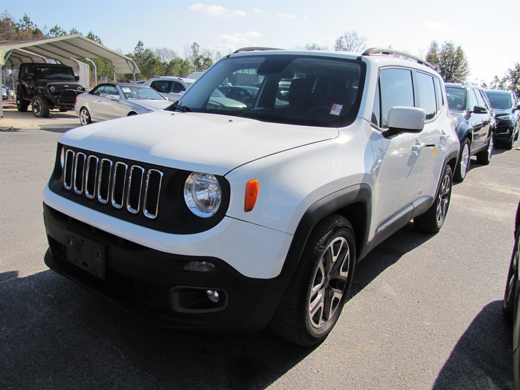 2015 Jeep Renegade Latitude's photo