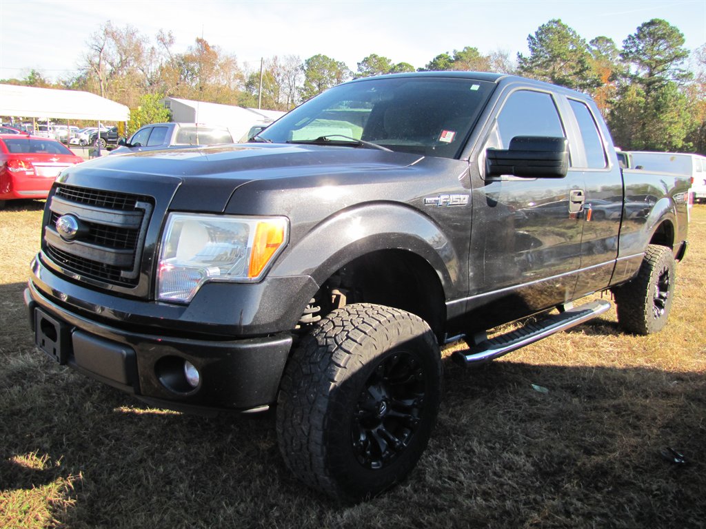 2013 Ford F-150 STX's photo