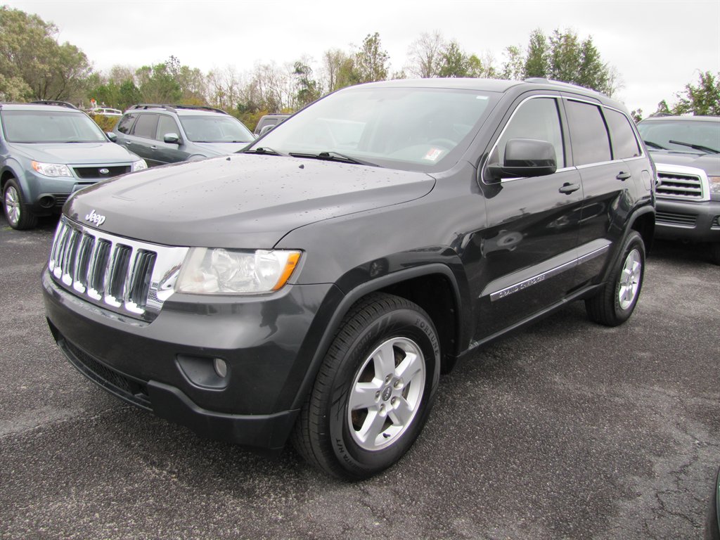 2011 Jeep Grand Cherokee Laredo's photo