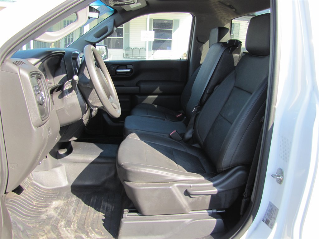 Chevrolet Silverado 1500 photo 7