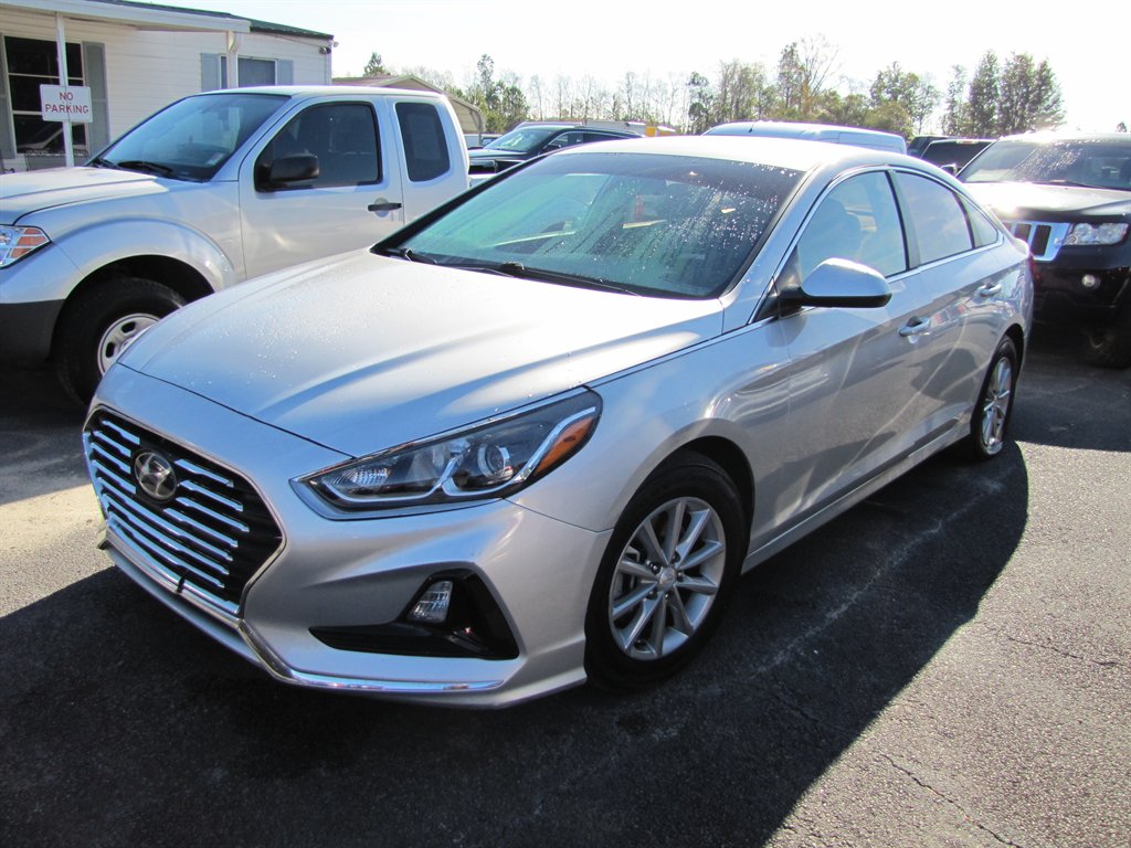 2019 Hyundai Sonata SE's photo
