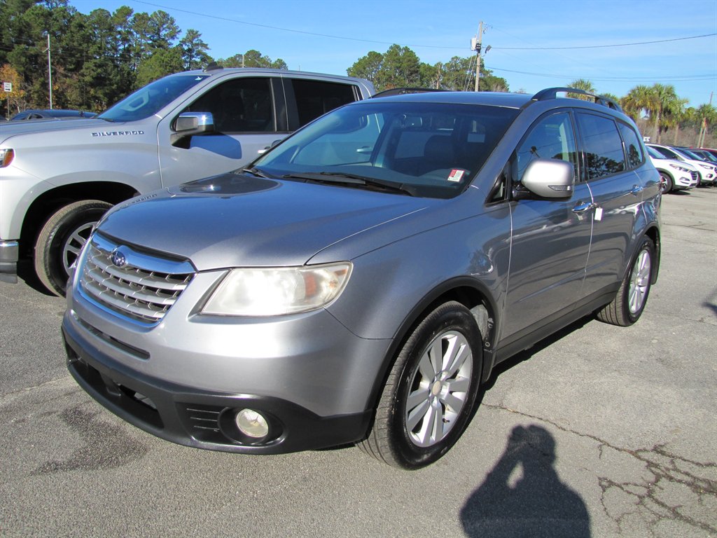 2010 Subaru Tribeca Limited's photo