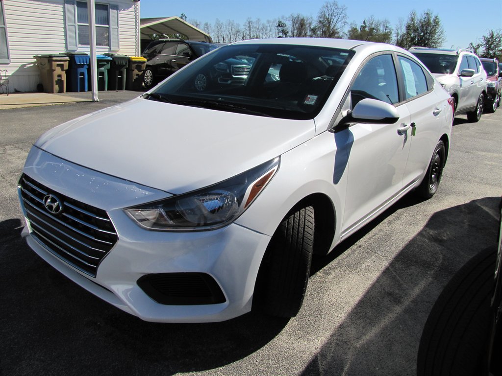 2022 Hyundai Accent SE