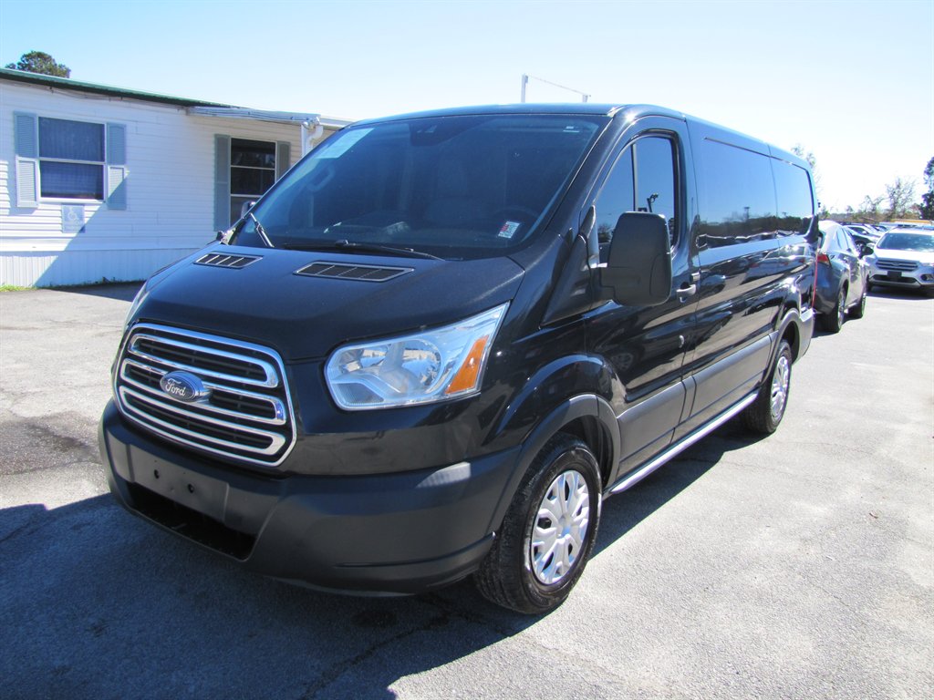 2015 Ford Transit Base
