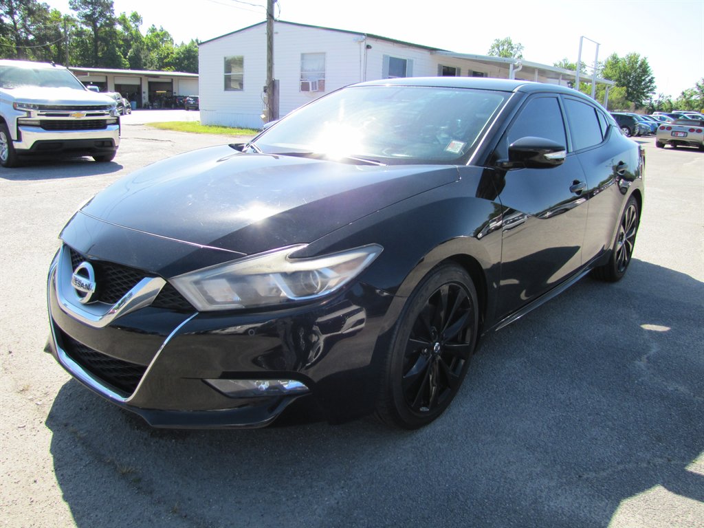 2017 Nissan Maxima 3.5 SR's photo