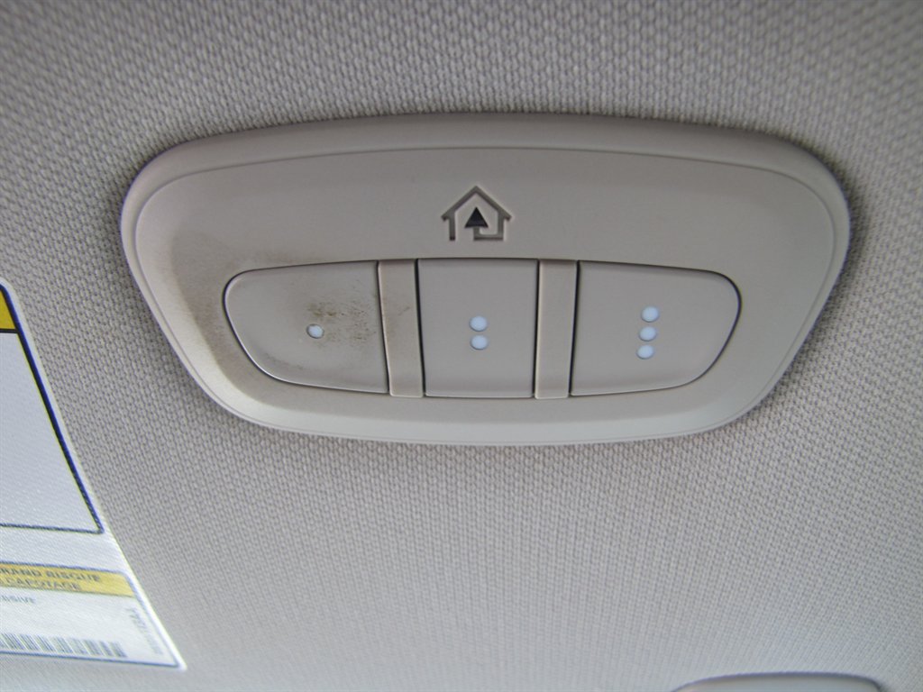 Jeep Cherokee photo 13