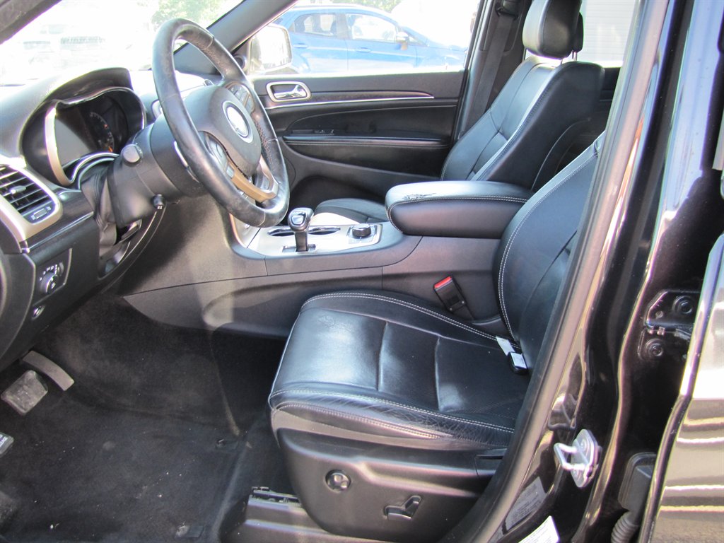 Jeep Grand Cherokee photo 7