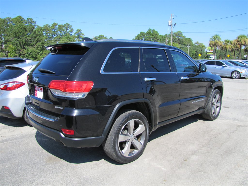 Jeep Grand Cherokee photo 4