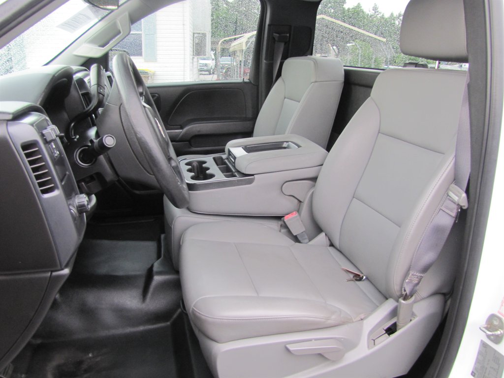 Chevrolet Silverado 1500 photo 9