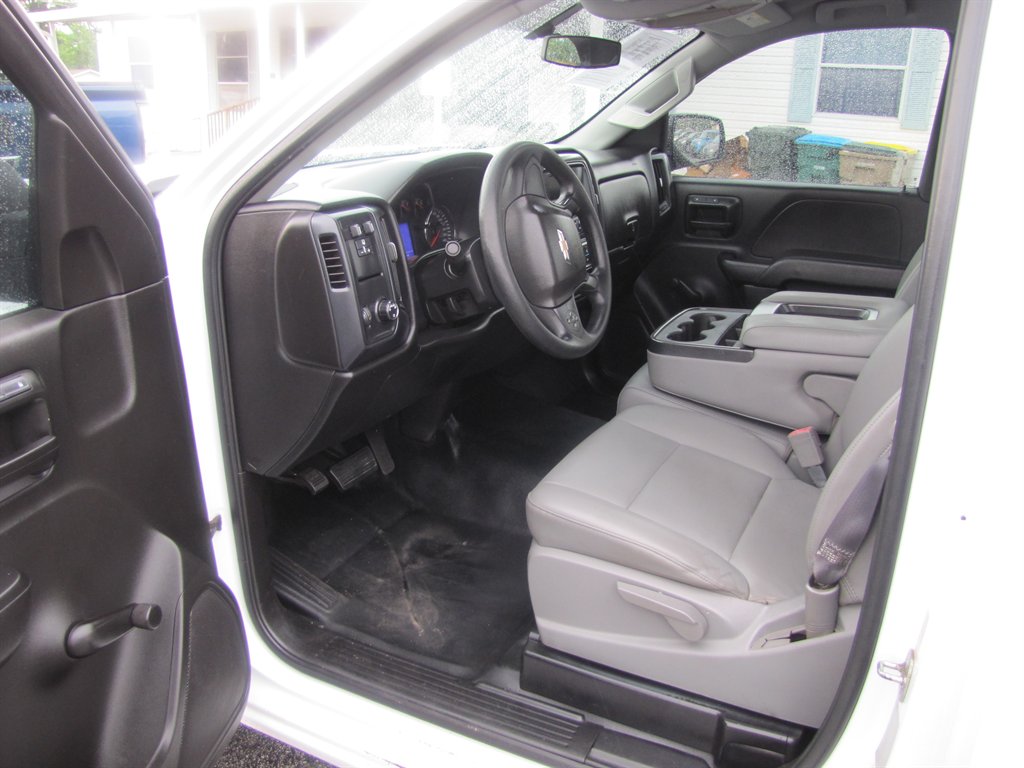 Chevrolet Silverado 1500 photo 8