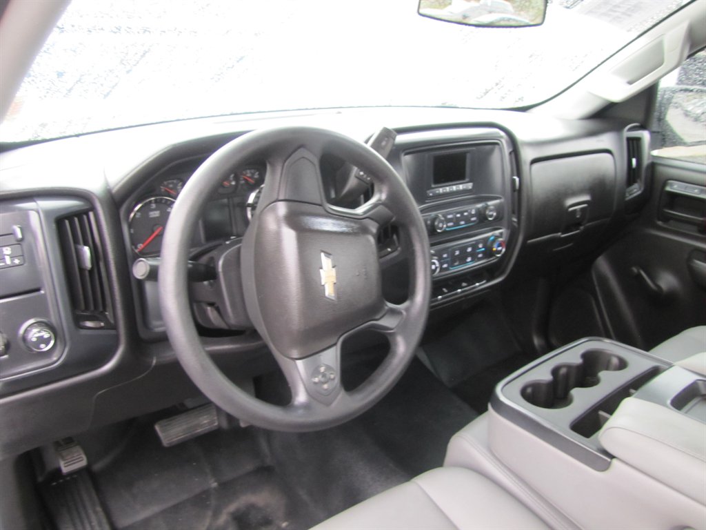 Chevrolet Silverado 1500 photo 10