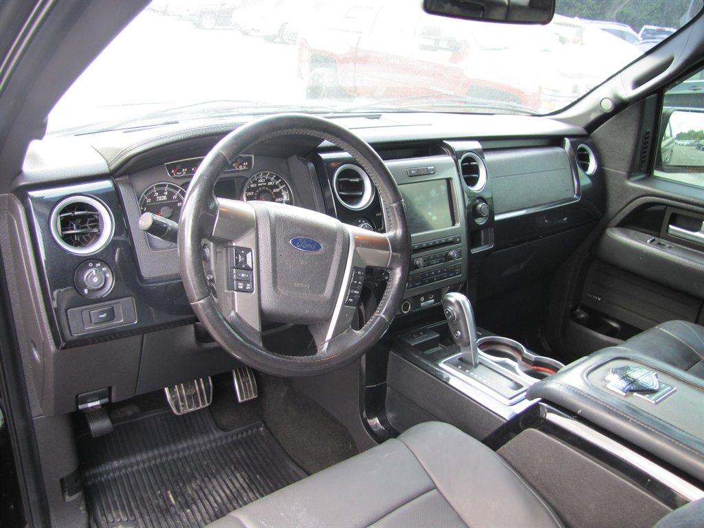 Ford F150 photo 12