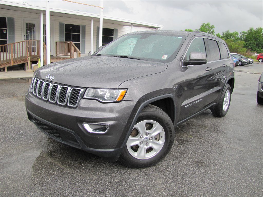 2017 Jeep Grand Cherokee Laredo E 4WD's photo