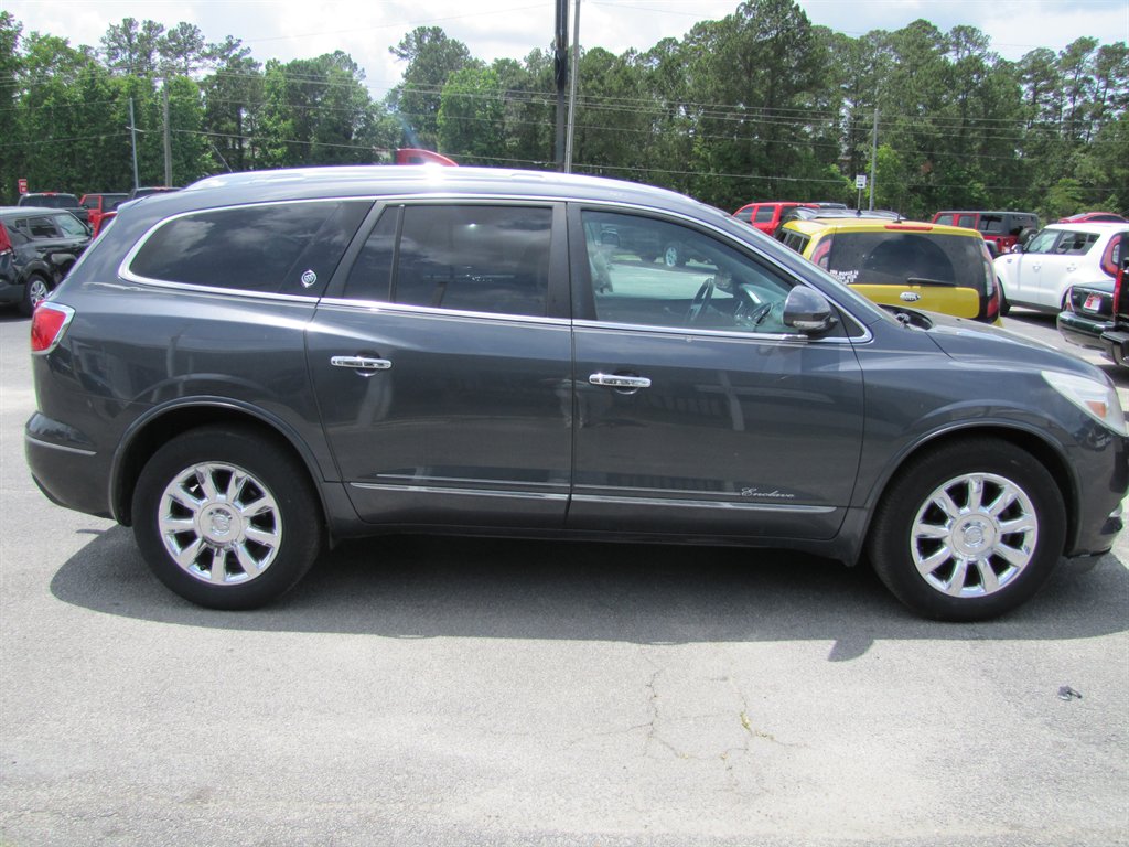 Buick Enclave photo 5