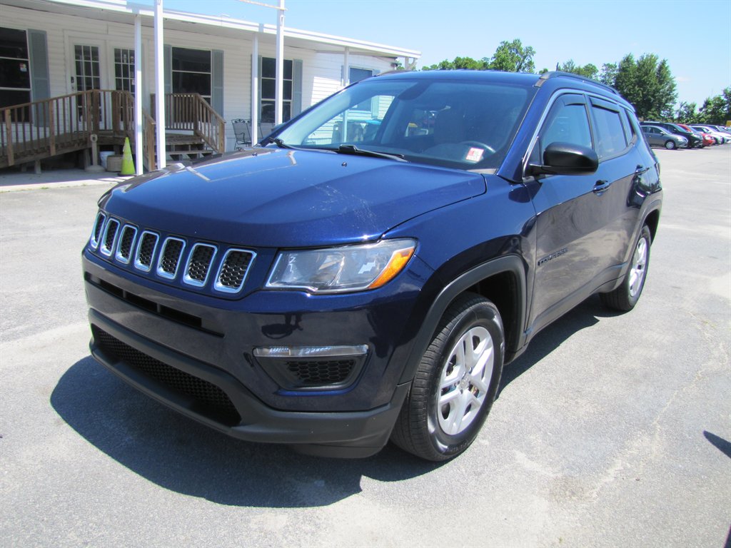 2020 Jeep Compass Sport's photo