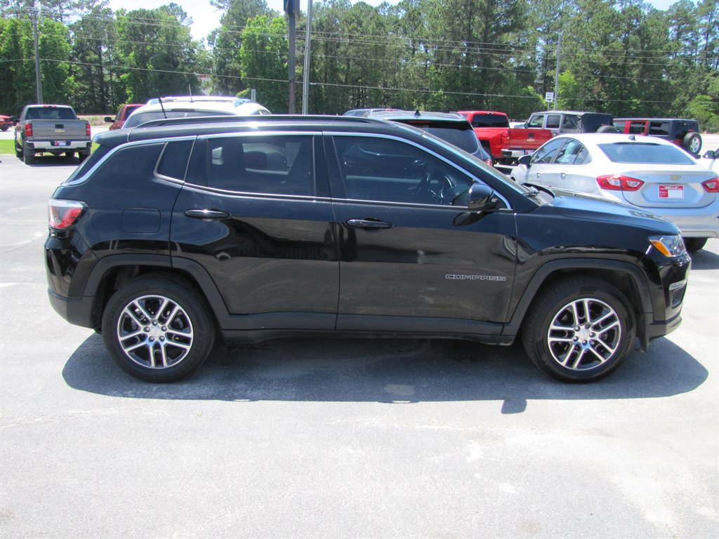 Jeep Compass photo 4