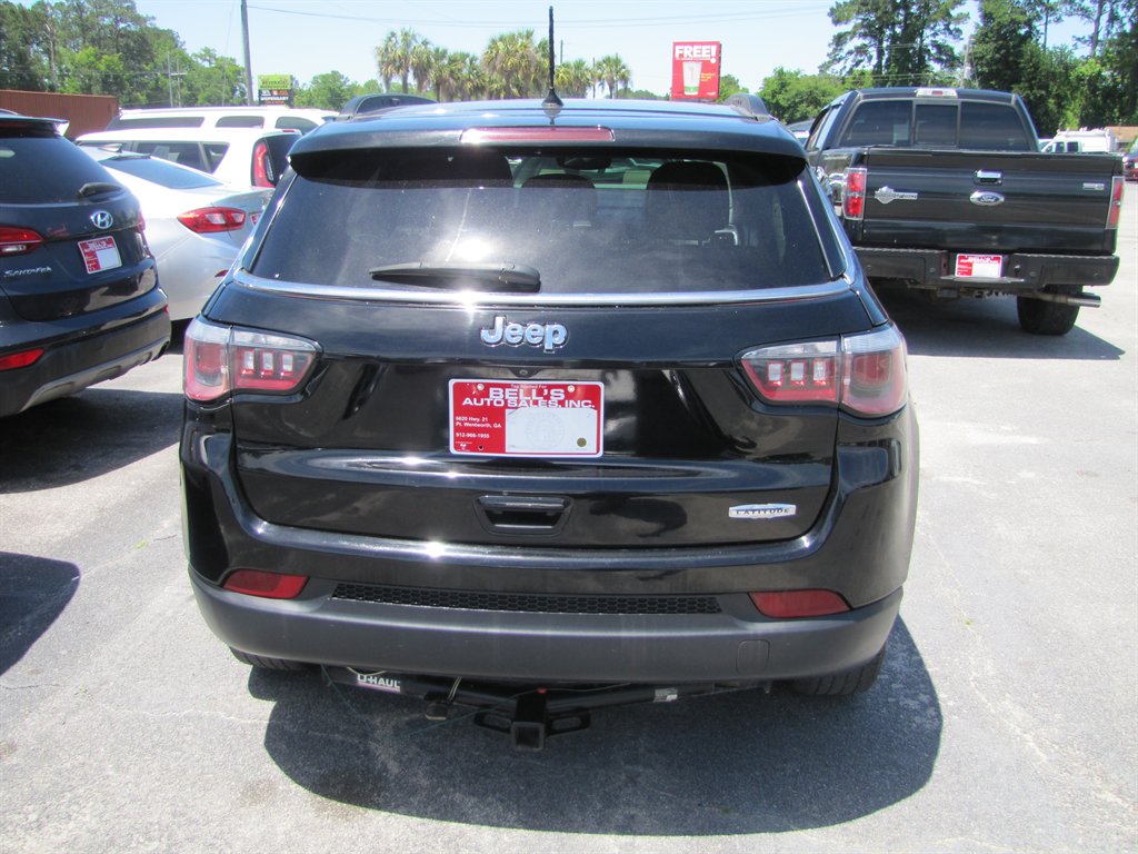 Jeep Compass photo 6