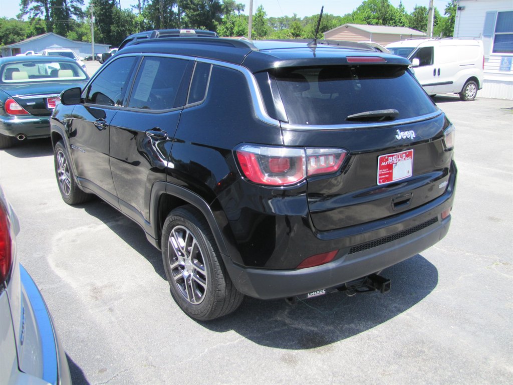 Jeep Compass photo 7