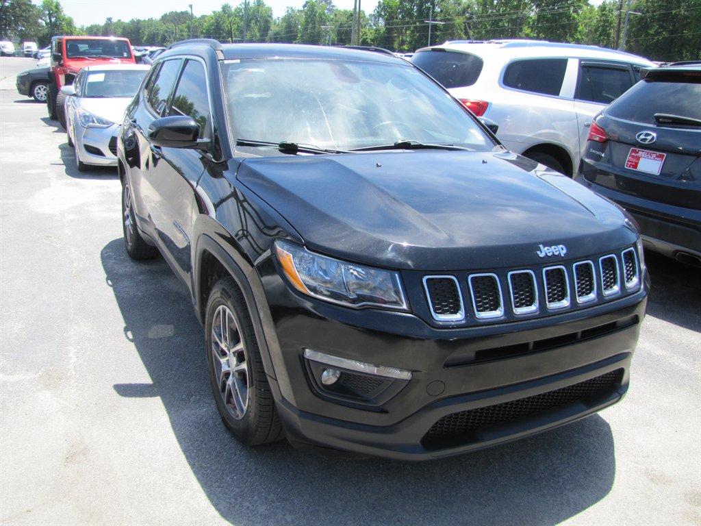 Jeep Compass photo 3