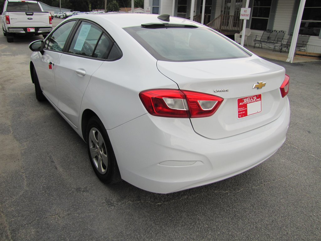 Chevrolet Cruze photo 7
