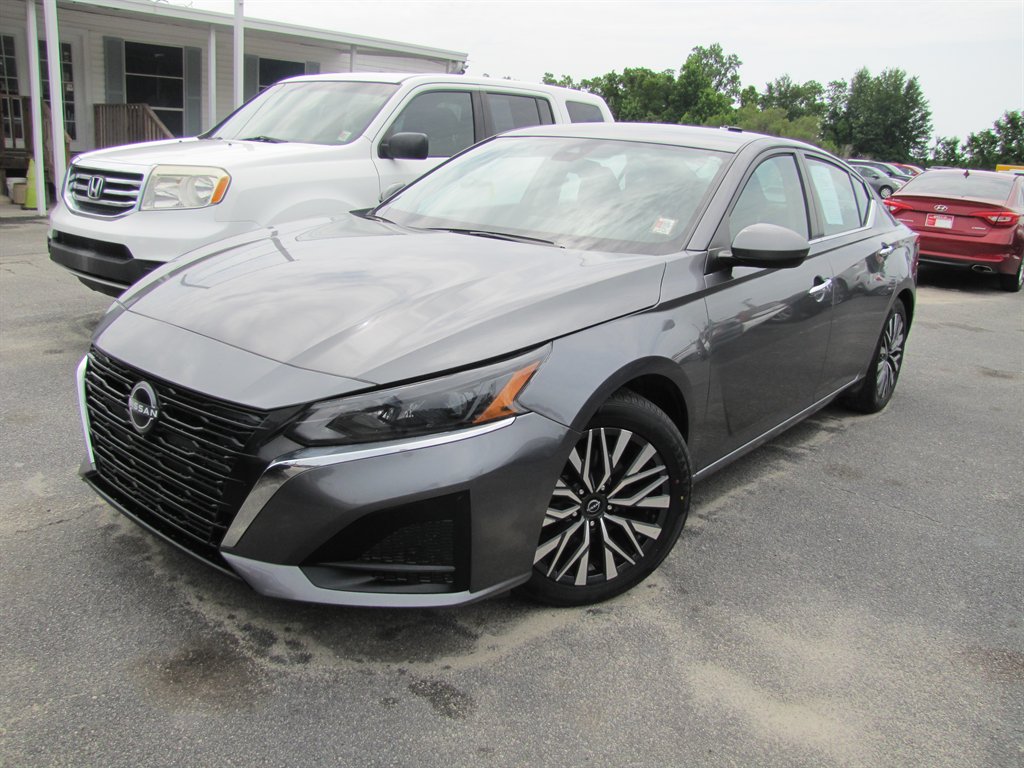 2023 Nissan Altima 2.5 SV's photo