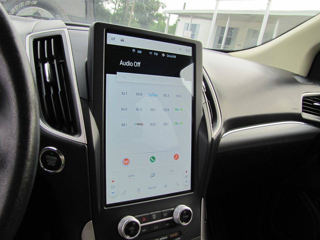 Ford Edge photo 11