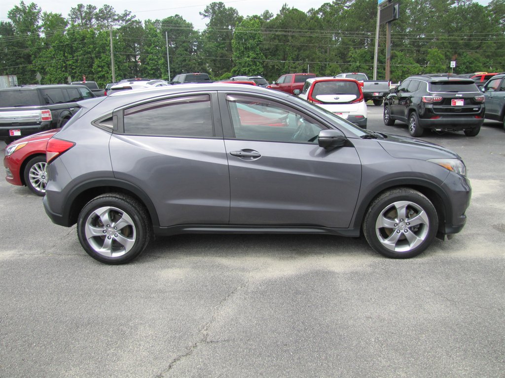 Honda HR-V photo 3