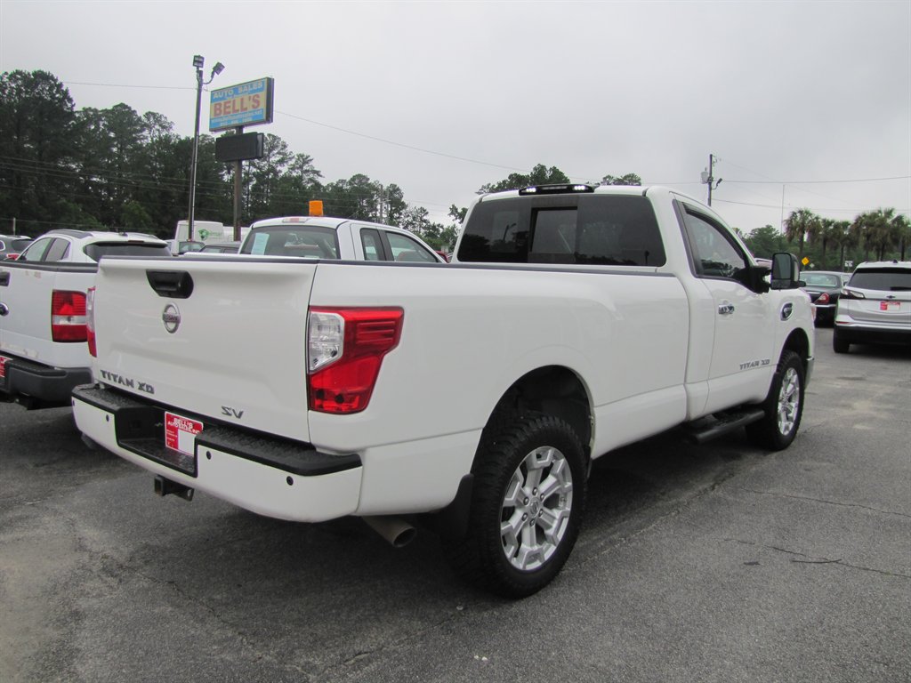 Nissan Titan XD photo 4