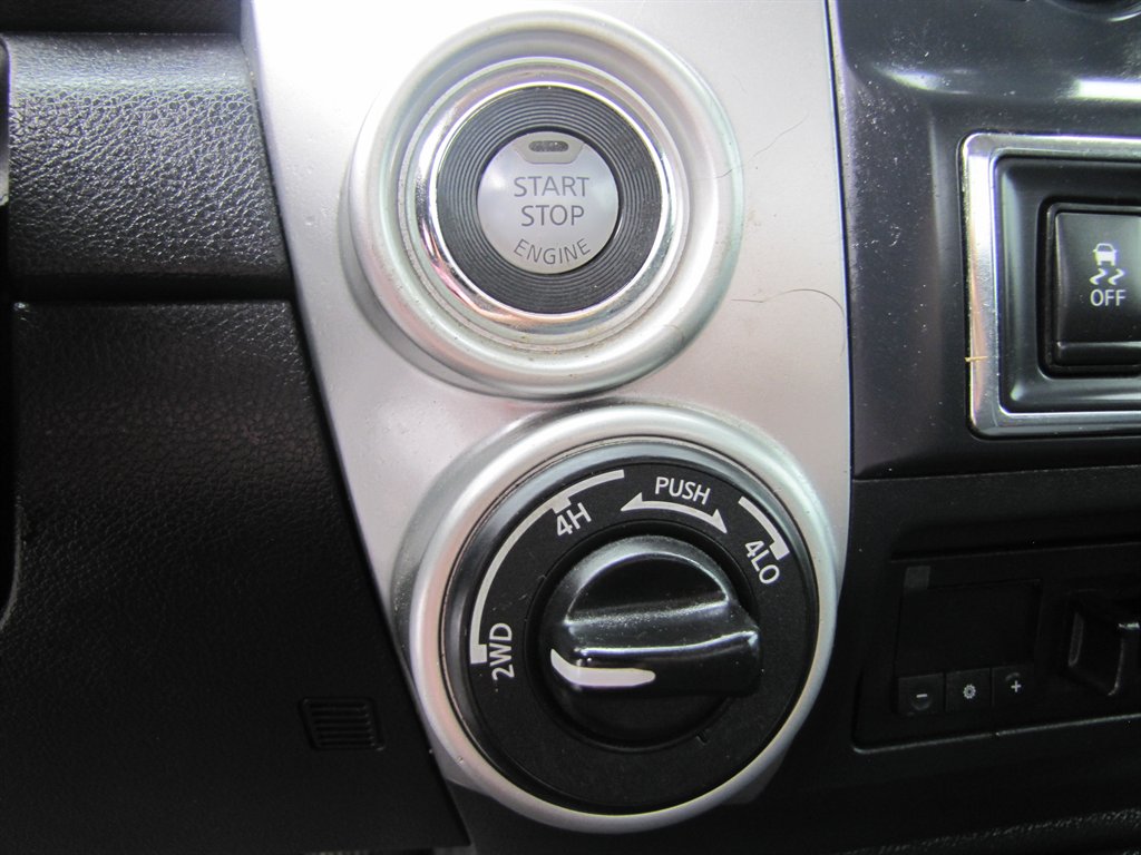 Nissan Titan XD photo 9