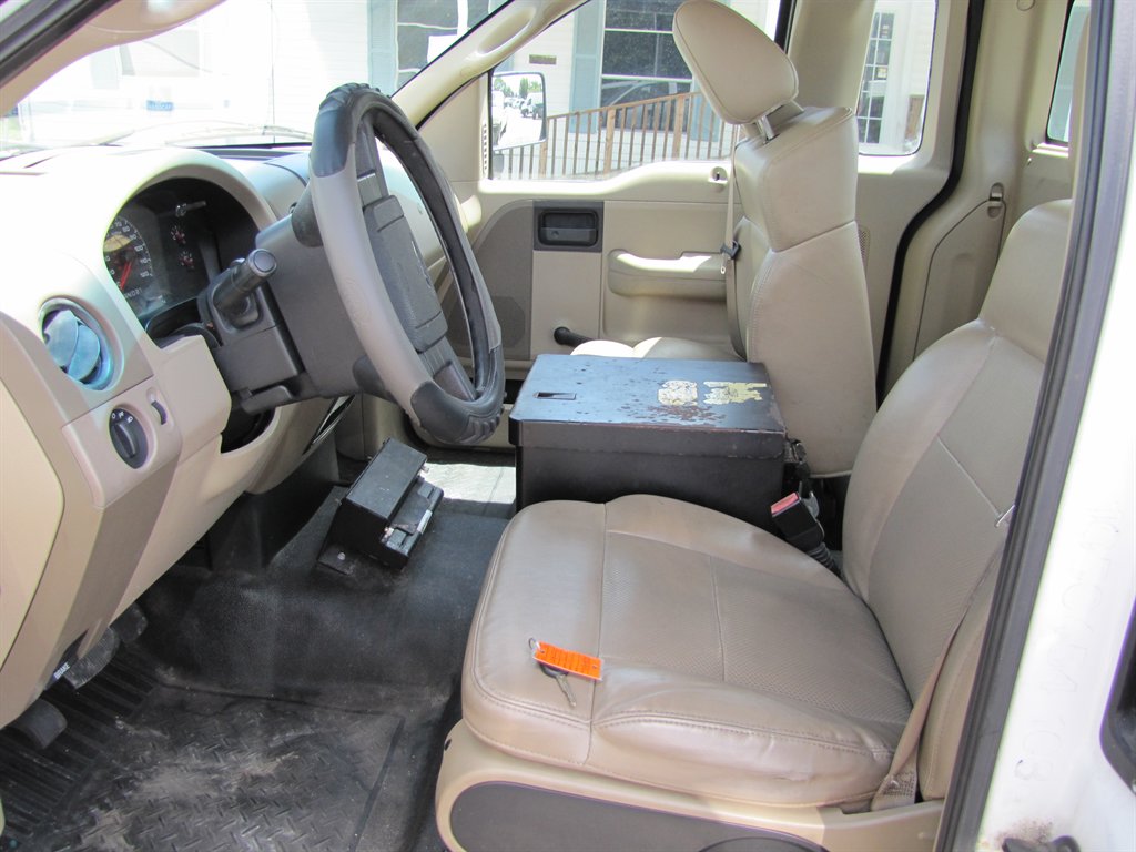 Ford F150 photo 7