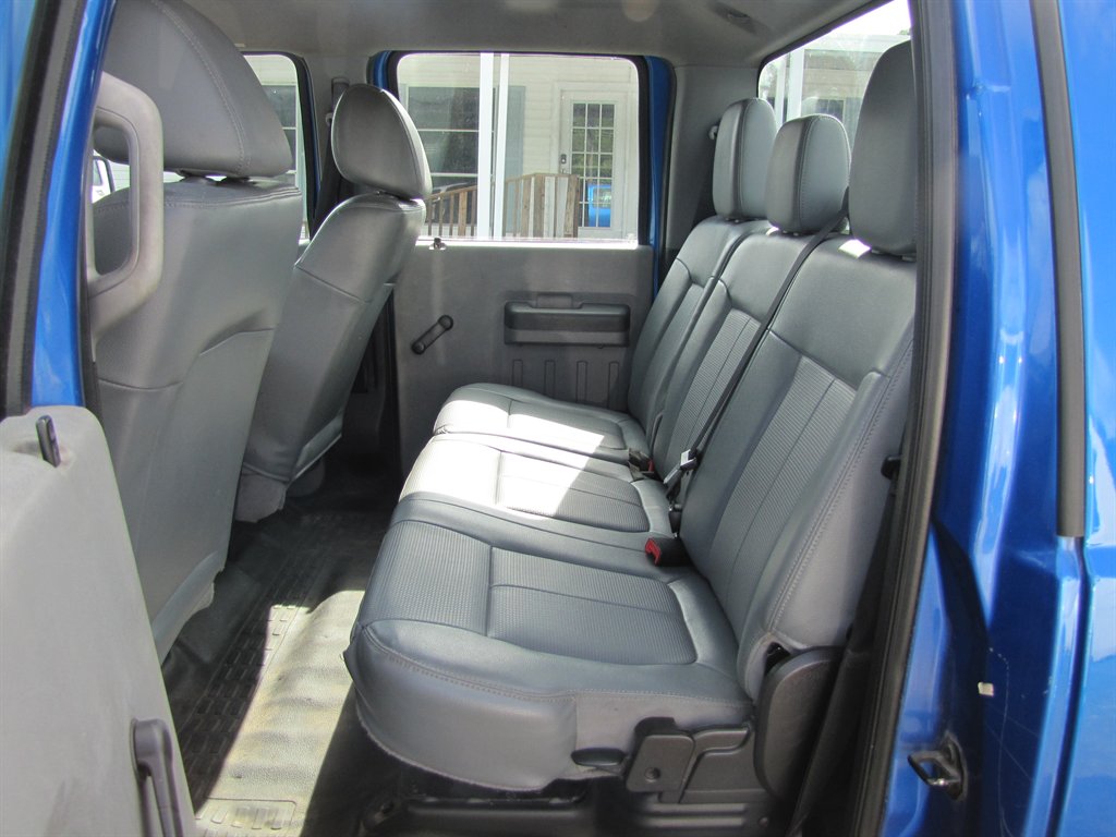 Ford F350SD photo 7