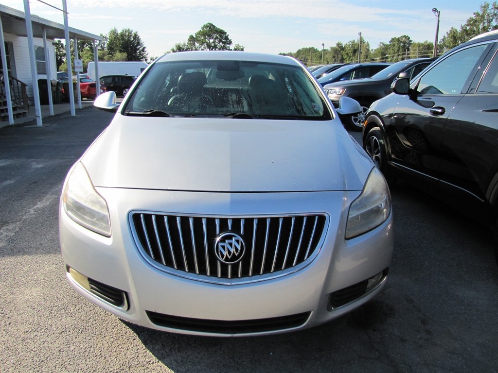 Buick Regal photo 2