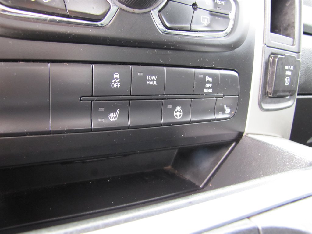 Ram 1500 DS photo 12