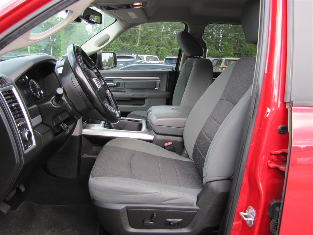 Ram 1500 DS photo 8